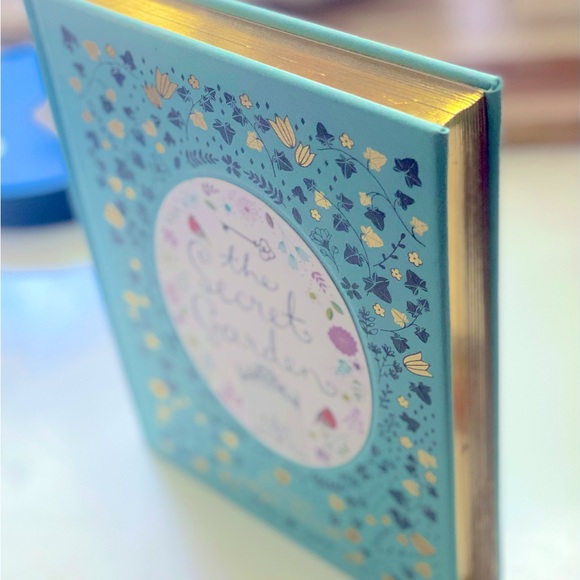 The Secret Garden - Picture 3 of 3